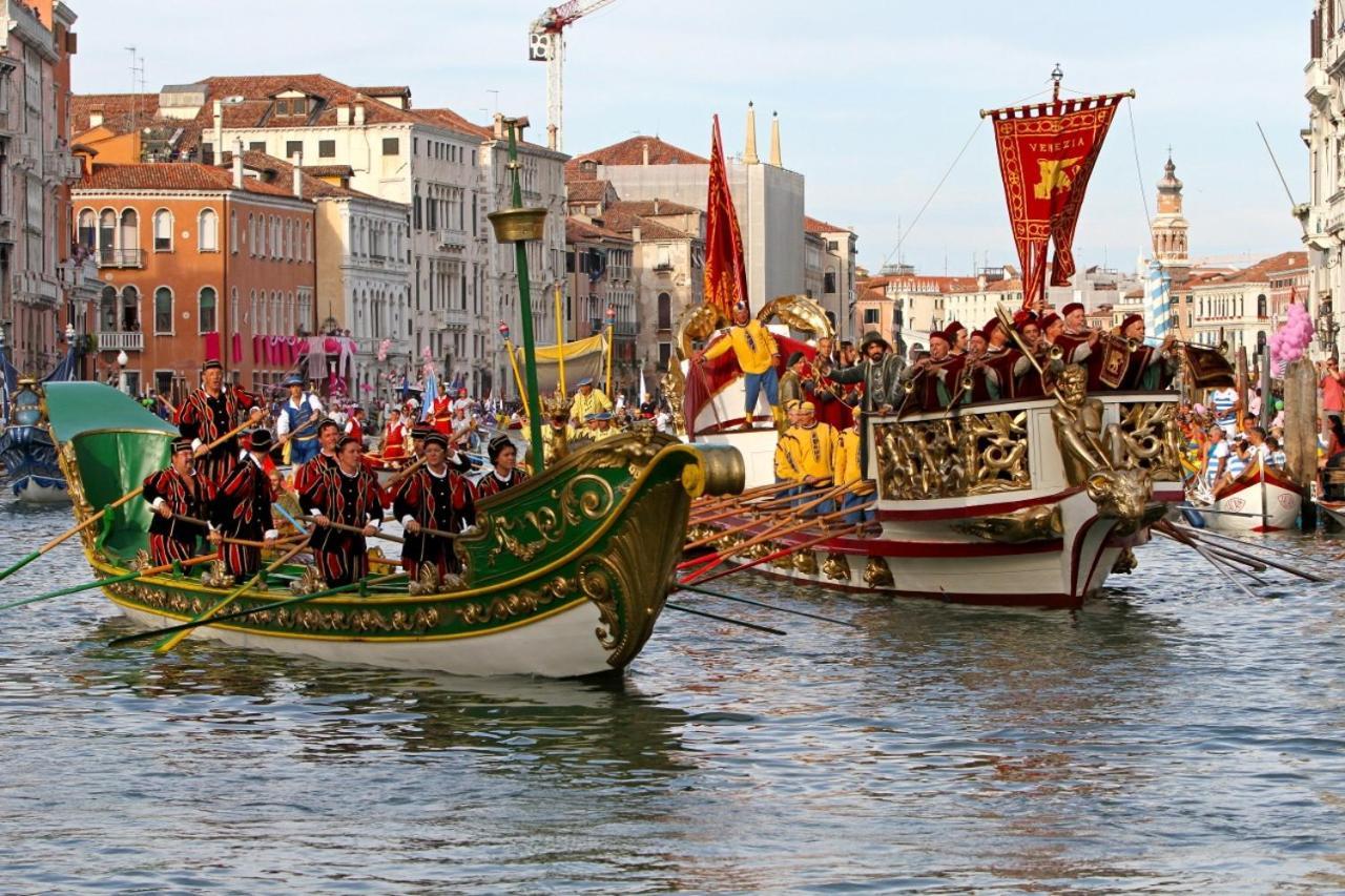 Hotel New Aurora Venice มาร์เกรา ภายนอก รูปภาพ