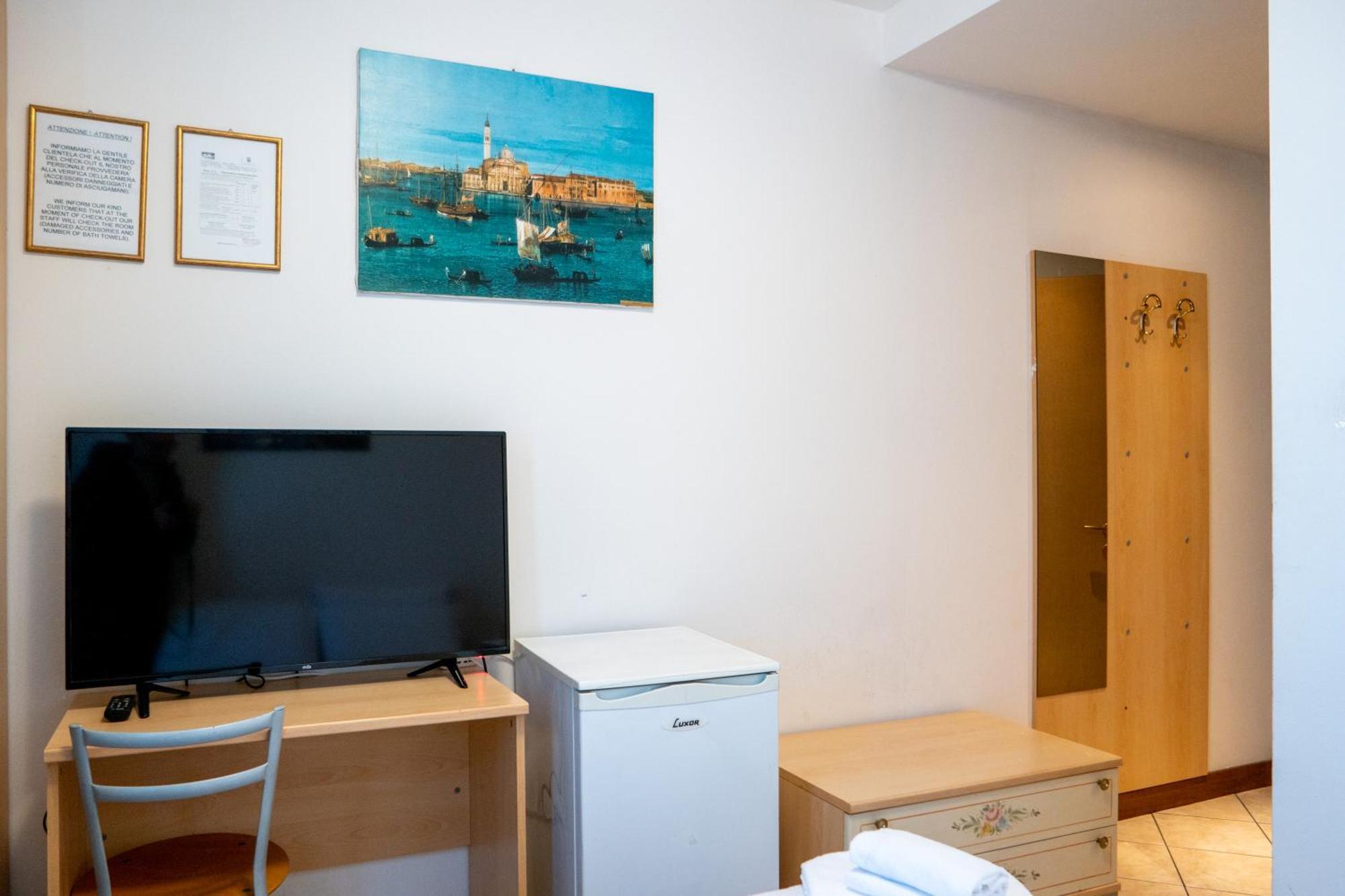 Hotel New Aurora Venice มาร์เกรา ภายนอก รูปภาพ