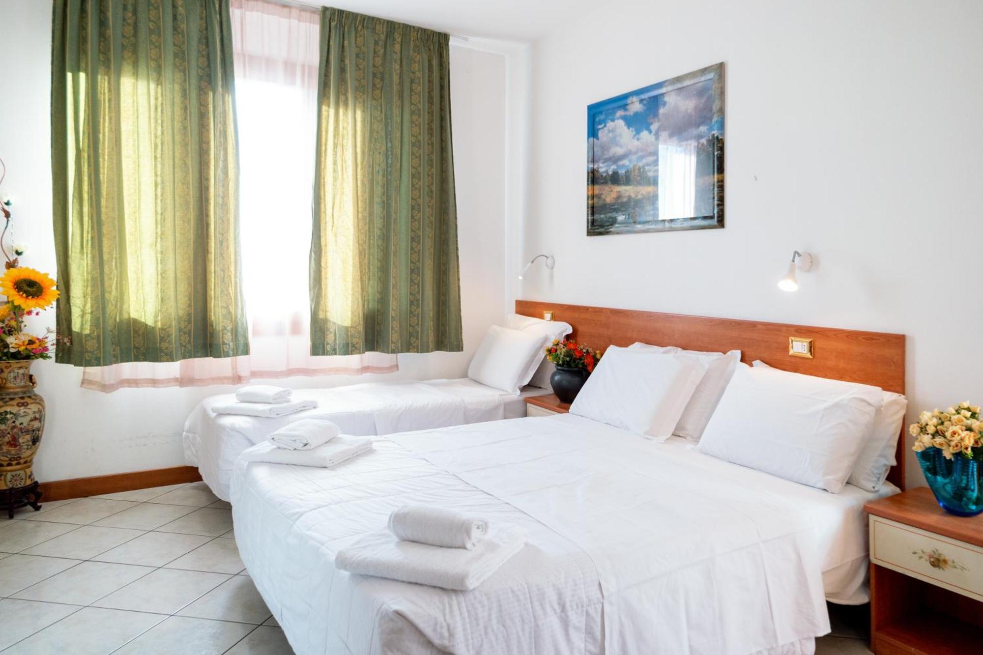 Hotel New Aurora Venice มาร์เกรา ภายนอก รูปภาพ